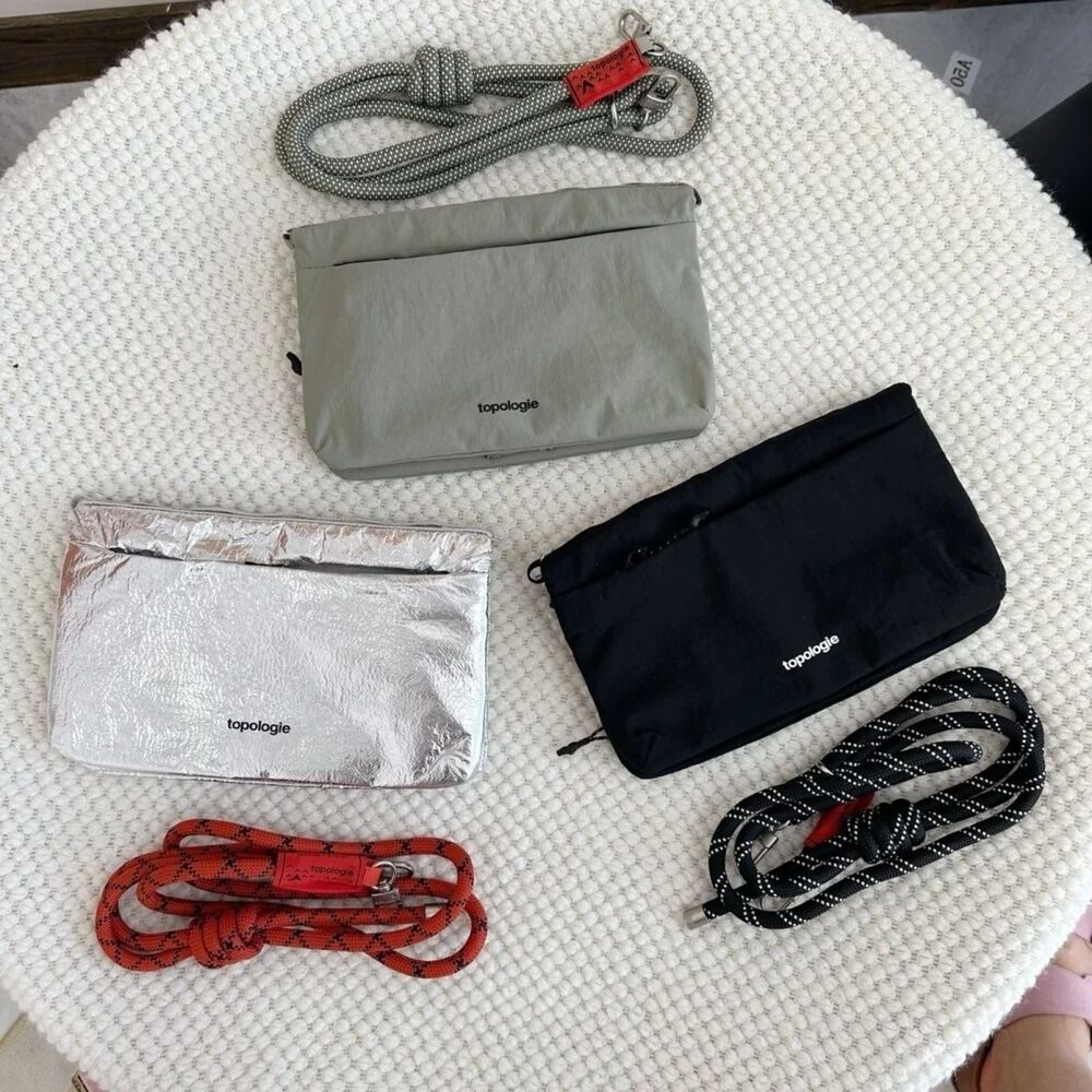 Pre-owned Topologie Folding Multi-Function Outdoor Crossbody Bag Phone Bag